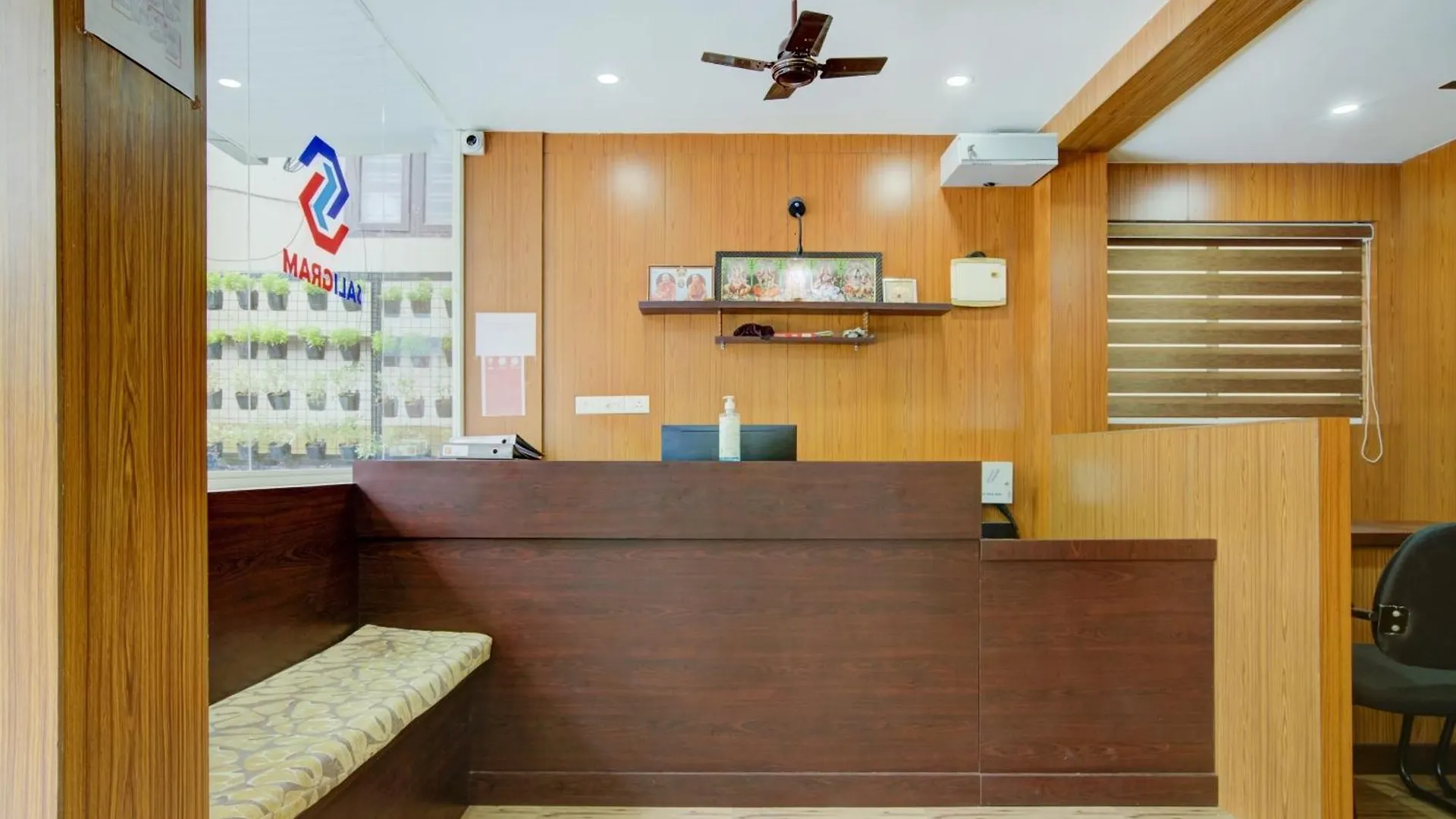Flagship Saligram Residency Hotel Kochi